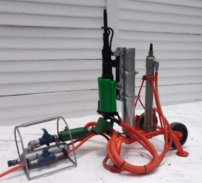 SMI Roof Bolter